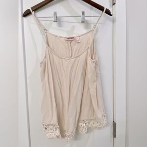 Bohemians beige lace tank top